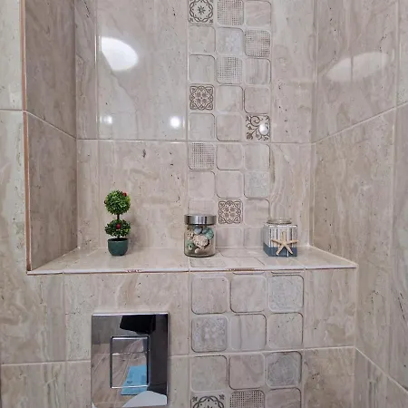 Laroka House Arty And Cosy Universitate Center Apartment Bucharest