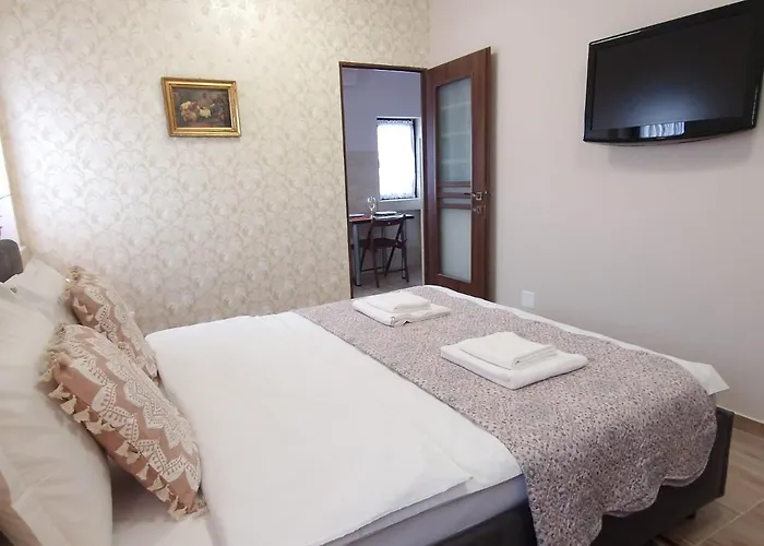 Laroka House Arty And Cosy Universitate Center Бухарест