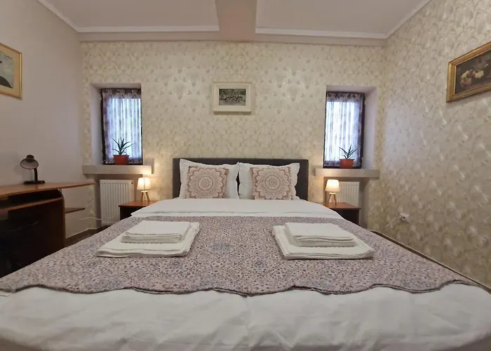 Laroka House Arty And Cosy Universitate Center