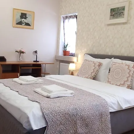 Lejlighed Laroka House Arty And Cosy Universitate Center *