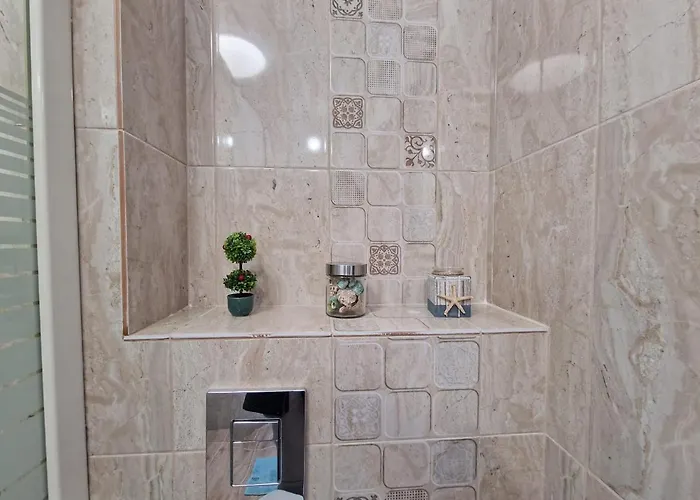 Laroka House Arty And Cosy Universitate Center 公寓 布加勒斯特