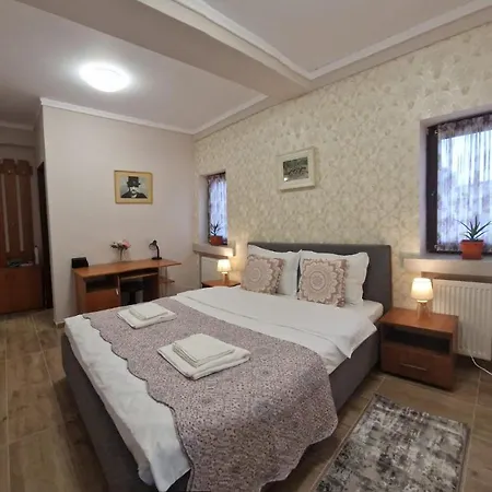 Laroka House Arty And Cosy Universitate Center 아파트 *